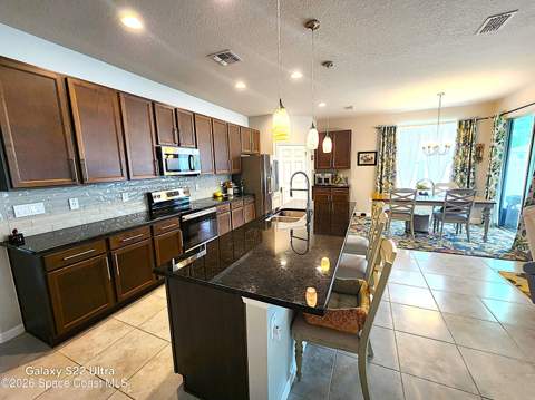 988 Corbin Circle, Palm Bay FL - photo 6 of 26