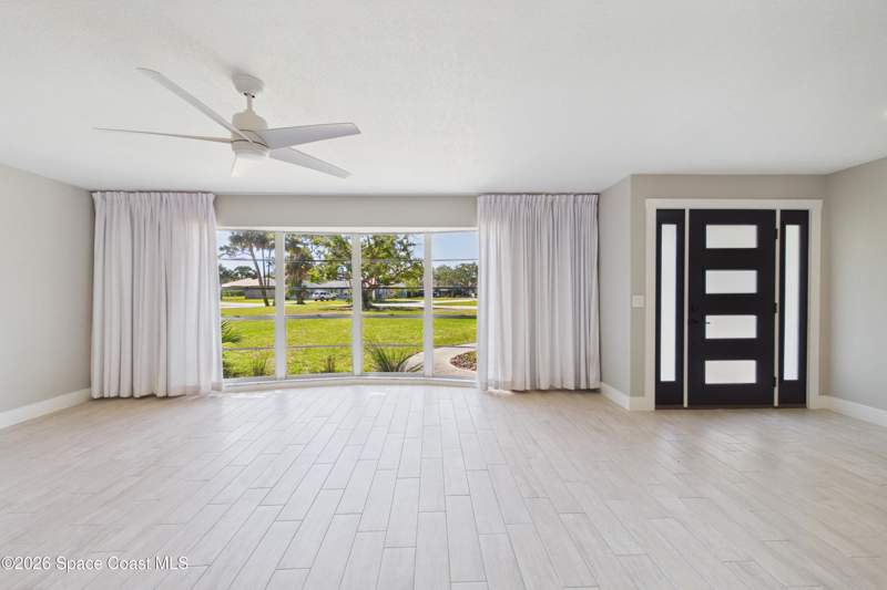 4 bedroom Single Family Residence at 515 Inwood Lane, Inwood Isles Subd, Indian Harbour Beach — photo 4