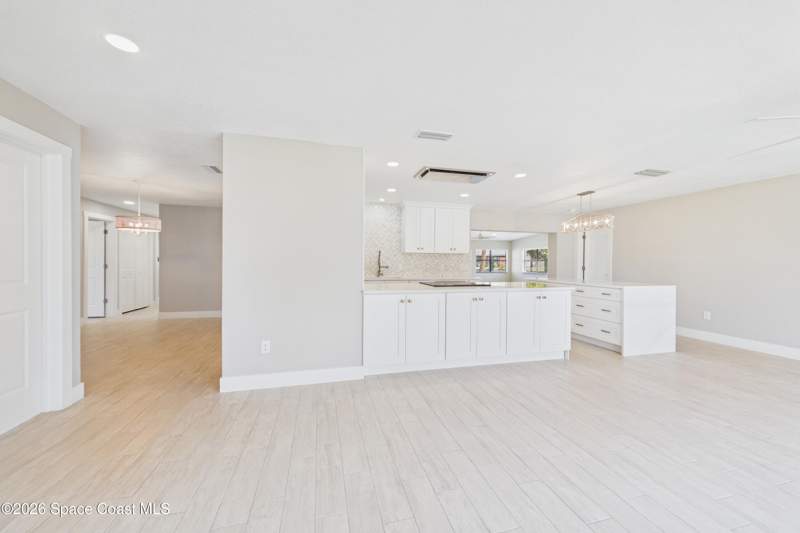 4 bedroom Single Family Residence at 515 Inwood Lane, Inwood Isles Subd, Indian Harbour Beach — photo 5