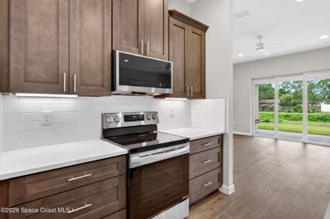 766 Starland Street, Palm Bay FL - photo 16 of 44