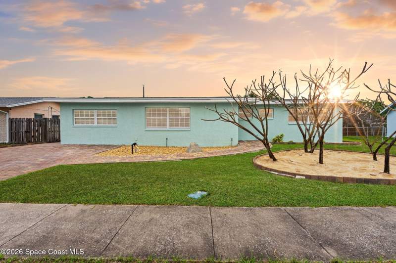 4 bedroom Single Family Residence at 1240 Colby Lane, Harborview Cove, Merritt Island — photo 2