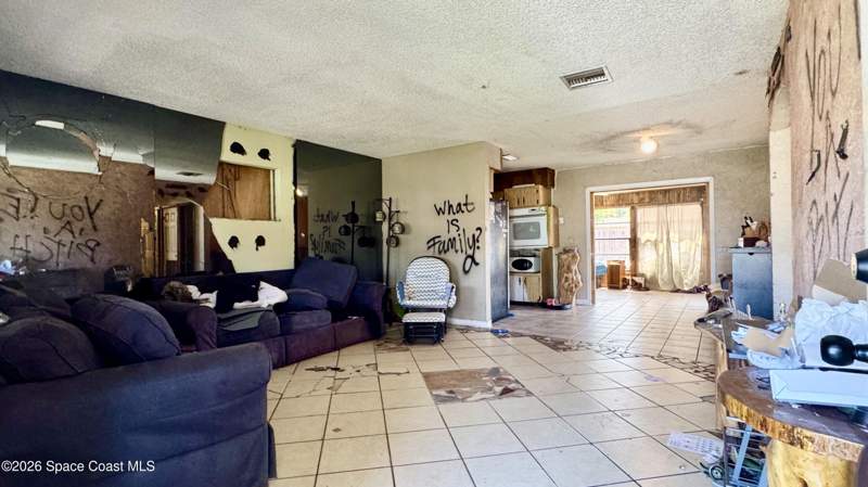 4 bedroom Single Family Residence at 833 Morning Side Drive, Ackley Subd No 3, Cocoa — photo 3