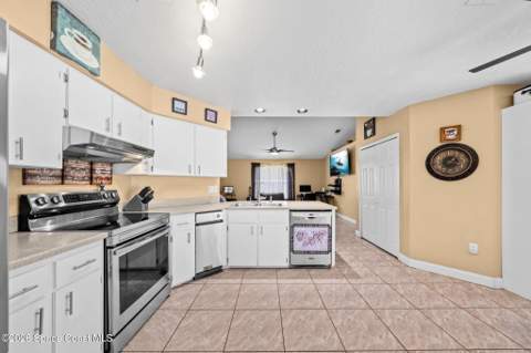 413 Lisa Road, Palm Bay FL - photo 16 of 43