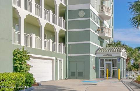 1211 E New Haven Avenue #402, Melbourne FL - photo 6 of 34