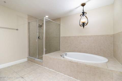 1211 E New Haven Avenue #402, Melbourne FL - photo 21 of 34