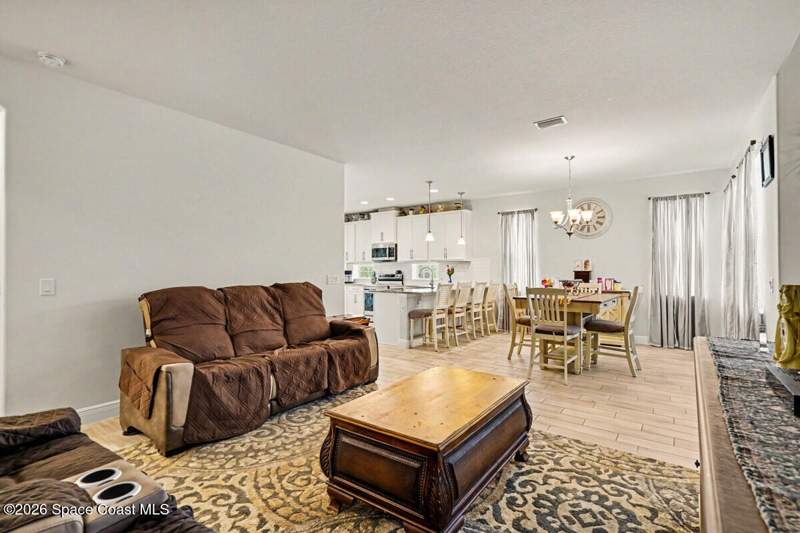 3 bedroom Single Family Residence at 2964 Blazing Star Drive, Sendero Cove & Sierra Cove At Addison Village Phase 3, Melbourne — photo 5