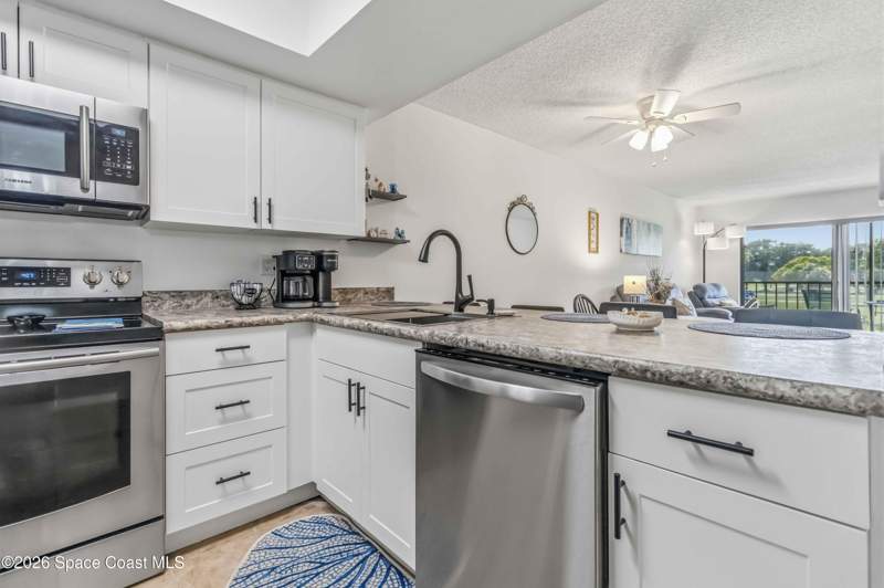 2 bedroom Condominium at 1675 S Fiske Boulevard #227g, Casa Verde Club Condo Ph III, Rockledge — photo 5