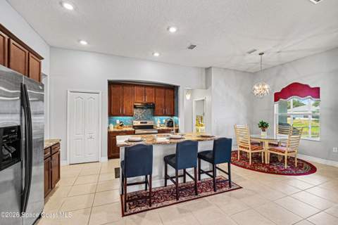1025 Morgan Circle, Palm Bay FL - photo 13 of 43