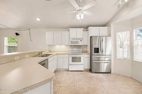 2194 Spring Creek Circle, Palm Bay FL - photo 13 of 37
