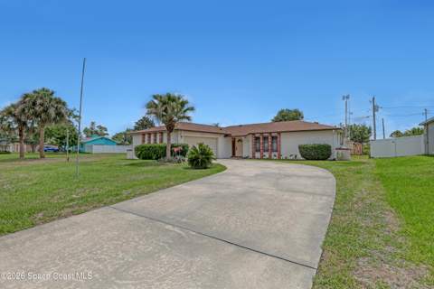 431 Ellington Avenue, Palm Bay FL - photo 6 of 48