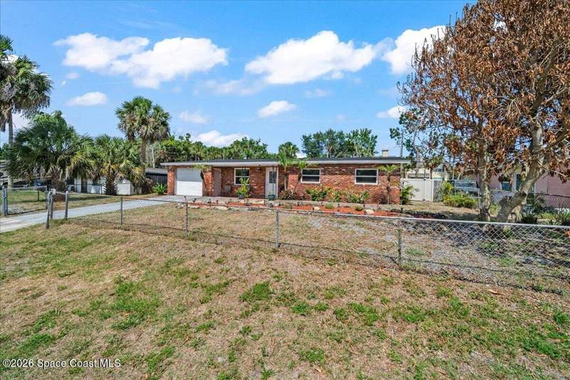3 bedroom Single Family Residence at 840 Morning Side Drive, Ackley Subd No 3, Cocoa — photo 3