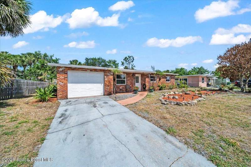 3 bedroom Single Family Residence at 840 Morning Side Drive, Ackley Subd No 3, Cocoa — photo 4