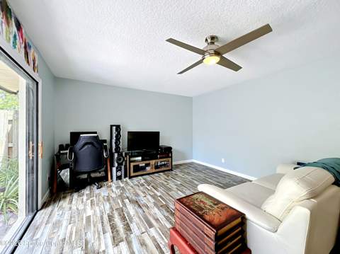 3913 Vista Oaks Circle, Palm Bay FL - photo 15 of 43
