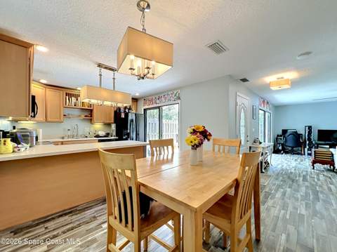 3913 Vista Oaks Circle, Palm Bay FL - photo 19 of 43