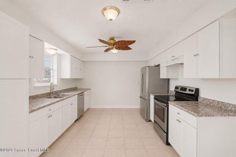 3 bedroom Single Family Residence at 901 Grandeur Street, Port Malabar Unit 9, Palm Bay — photo 4