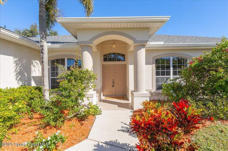 4 bedroom Single Family Residence at 3639 Meadowlark Way, Carriage Gate Subdivision, Melbourne — photo 2
