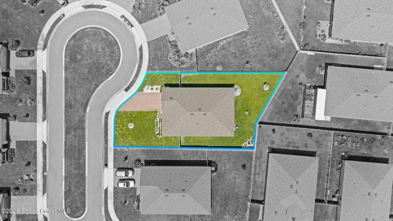4 bedroom Single Family Residence at 7284 Topaz Drive, Crystal Bay Phase Two, Grant-Valkaria — photo 2