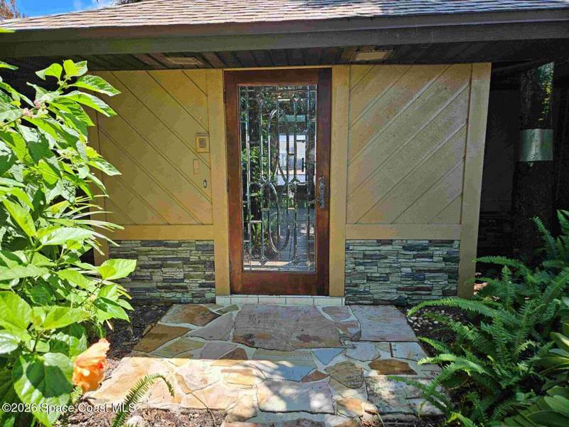 3 bedroom Single Family Residence at 425 Arrowhead Lane, Sunnyland Beach Sec 7, Melbourne Beach — photo 4