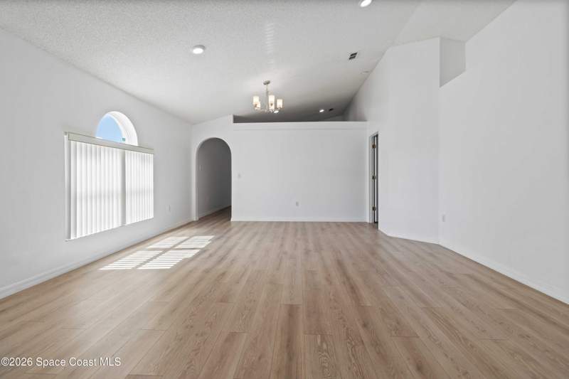 3 bedroom Single Family Residence at 2126 Redwood Circle, Courtyards at Sandy Pines Preserve Phase 2, Palm Bay — photo 4