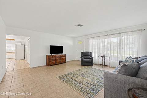 364 Formosa Drive, Cocoa Beach FL - photo 8 of 32