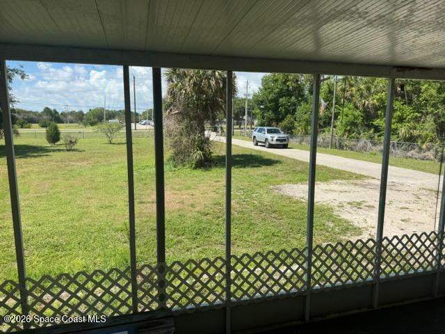 3 bedroom Mobile Home at 900 Camp Road, Cocoa, Cocoa — photo 3