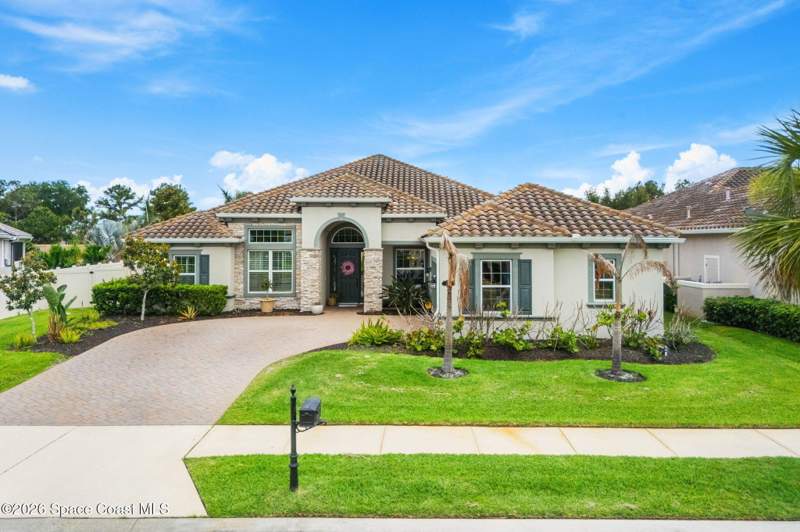 4 bedroom Single Family Residence at 3791 Durksly Drive, St Andrews Manor, Melbourne — photo 4