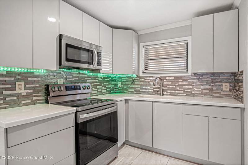 3 bedroom Single Family Residence at 4588 Parker Avenue, Carver Village, Rockledge — photo 4