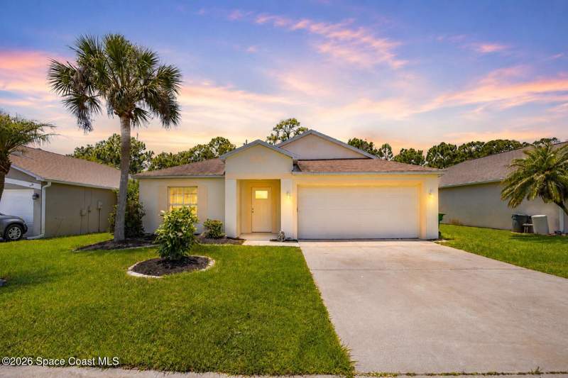 4 bedroom Single Family Residence at 4077 Mount Carmel Lane, Eagle Lake 2 Phase 2, Melbourne — photo 2