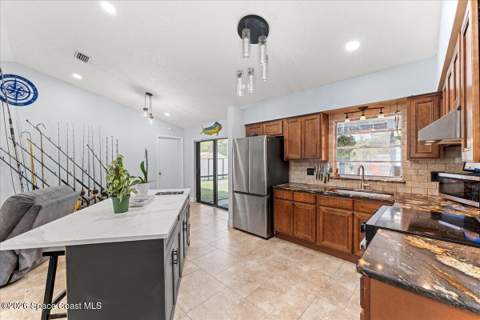 2350 Fallon Boulevard, Palm Bay FL - photo 12 of 52