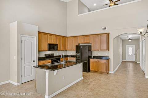 133 Montecito Drive, Satellite Beach FL - photo 7 of 49
