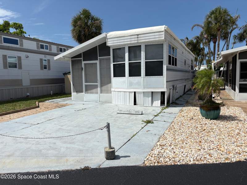 1 bedroom Manufactured Home at 714 Horizon Lane #317, Outdoor Resorts, Melbourne Beach — photo 3