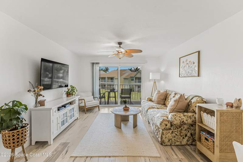 1 bedroom Condominium at 1850 Charlesmont Drive #119, Beach Club Condominium, Indialantic — photo 2