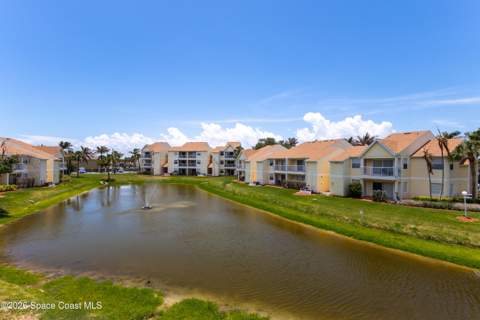 1850 Charlesmont Drive #119, Indialantic FL - photo 18 of 32