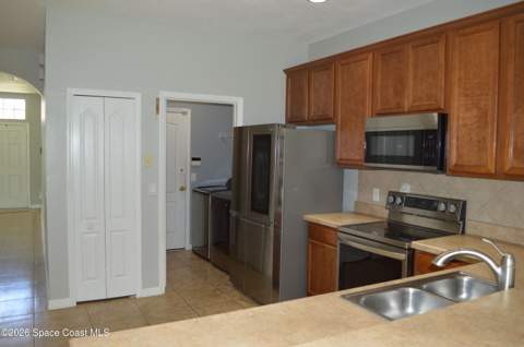 4367 Fitzroy Reef Drive, Mims FL - photo 17 of 42