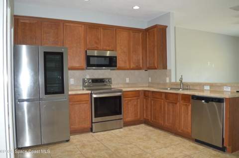 4367 Fitzroy Reef Drive, Mims FL - photo 19 of 42