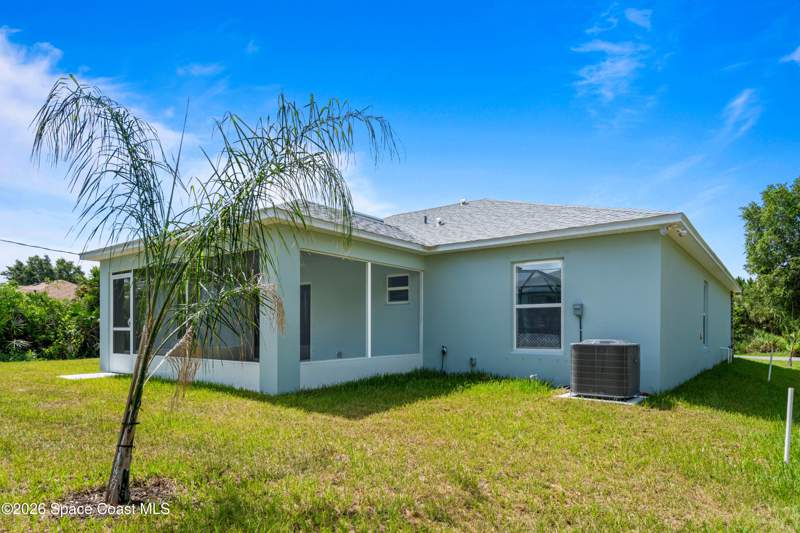 4 bedroom Single Family Residence at 137 Prairie Street, Port Malabar Unit 25, Palm Bay — photo 3