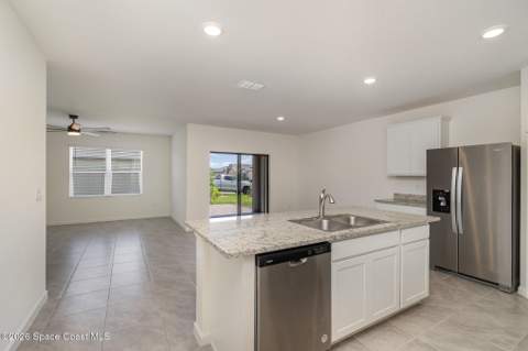 6714 Topaz Drive, Grant-Valkaria FL - photo 16 of 41