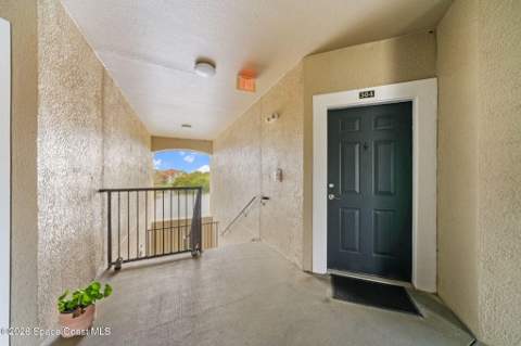 5693 Star Rush Drive #304, Melbourne FL - photo 7 of 21