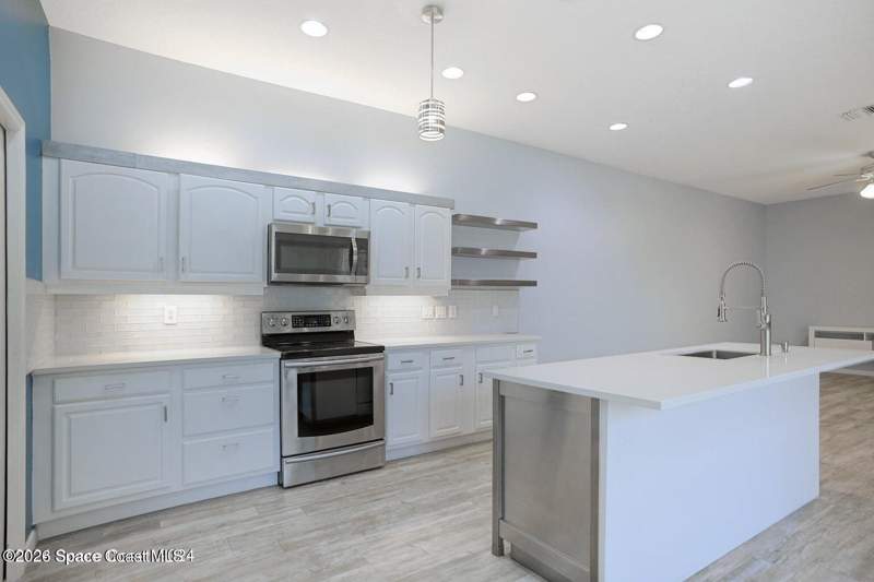 2 bedroom Single Family Residence at 180 Tramore Place, Melbourne Beach, Melbourne Beach — photo 4