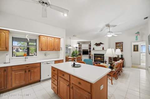 1531 Tippicanoe Court, Melbourne FL - photo 9 of 42