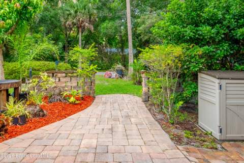 544 S Wildwood Lane, Melbourne FL - photo 7 of 30