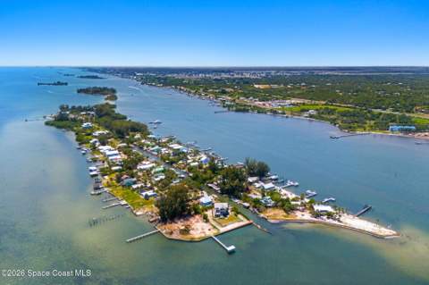 25 Vip Island #B, Grant-Valkaria FL - photo 22 of 34