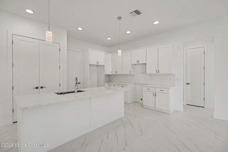 3 bedroom Single Family Residence at 2062 SW O'Connel Avenue, Port Malabar Unit 31, Palm Bay — photo 4