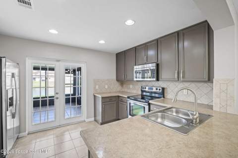 4550 Radiant Way #102, Melbourne FL - photo 14 of 42