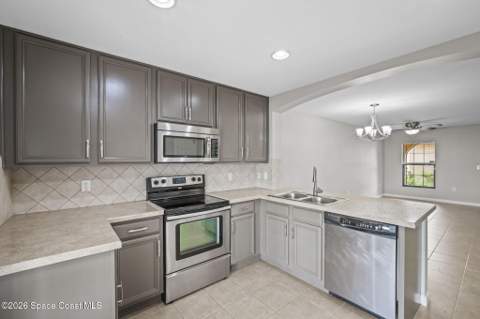 4550 Radiant Way #102, Melbourne FL - photo 16 of 42