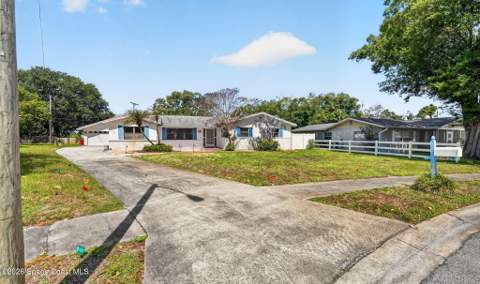 2753 Sherwood Drive, Titusville FL - photo 10 of 58
