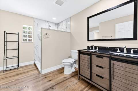 2517 Lipscomb Street, Melbourne FL - photo 8 of 35