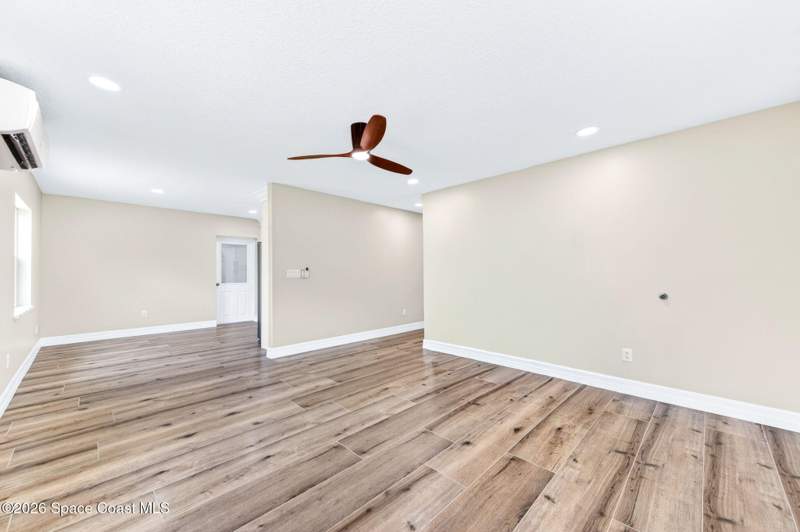 2 bedroom Single Family Residence at 2517 Lipscomb Street, Hopkins Plat, Melbourne — photo 4