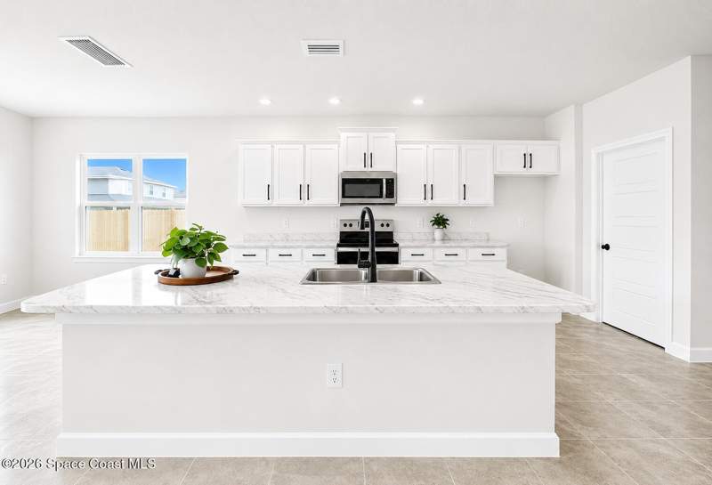4 bedroom Single Family Residence at 1268 Soleway Avenue, St. Johns Preserve, Palm Bay — photo 3