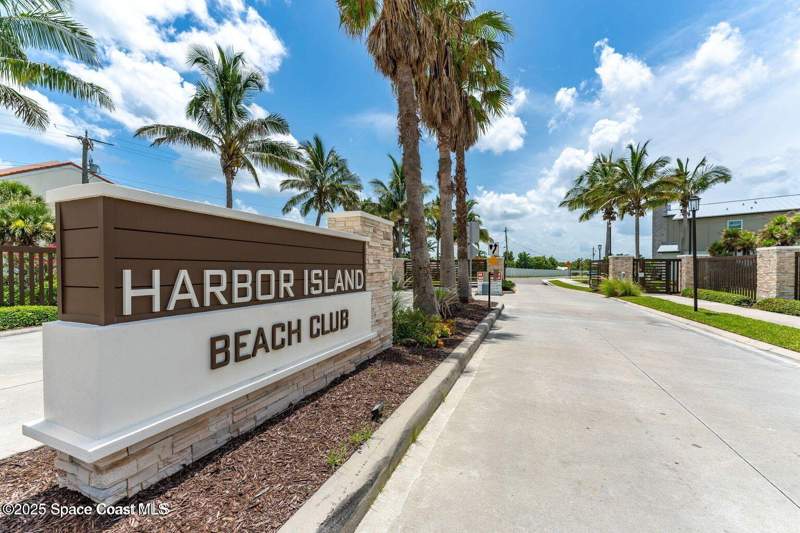 3 bedroom Condominium at 3031 Hafen Lane #205, Harbor Island Beach Club, Melbourne Beach — photo 2